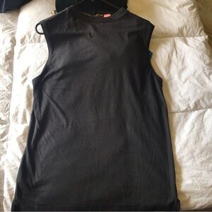 Atheletic Works Tee Shirt SzS Black Sleeveless Highneck
